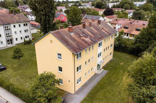 Luftbild Wohnanlage - 2 Zimmer Etagenwohnung in Regensburg