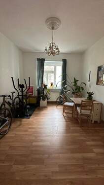 Arbeitszimmer.jpeg - Etagenwohnung mit 70,00 m² in Magdeburg zur Miete