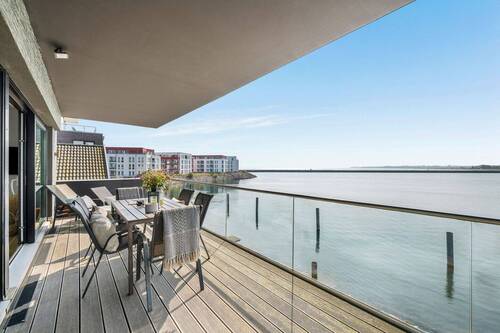 Balkon der Etagenwohnung - 