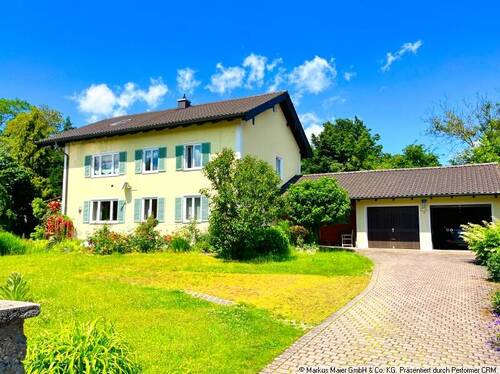 Ansicht 1 - Chramantes Zweifamilienhaus im Herzen von Waldkraiburg!