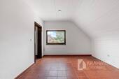 Zimmer 3 (OG) - 