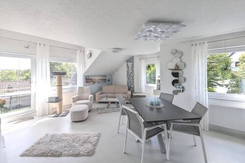 Wohnbereich - 3 Zimmer Etagenwohnung zum Kaufen in Böblingen