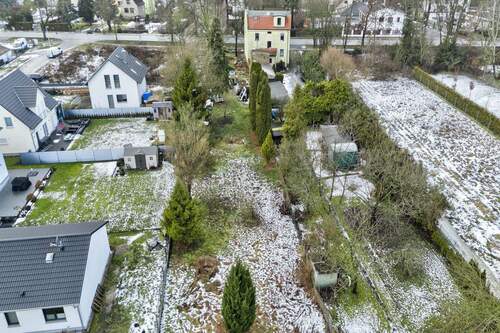 Vorderer Teil des Grundstückes - 