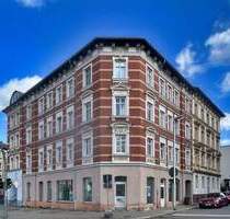 Schönes Klinker-Eckhaus am ehemaligen Wintergarten in Gera