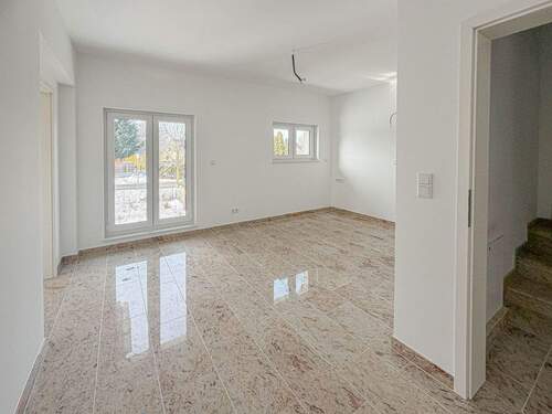 OG - Durchgangszimmer - 