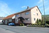 Bild 1 - Charmanter Resthof mit ca. 3.100 m² Grundstück, Nebengebäuden & Terrasse mit Fernblick