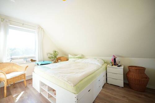 Erstes Schlafzimmer - 