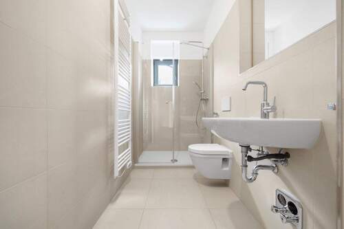 Modernes Tageslichtbad - Etagenwohnung mit 96,00 m&sup2; in Darmstadt zum Kaufen