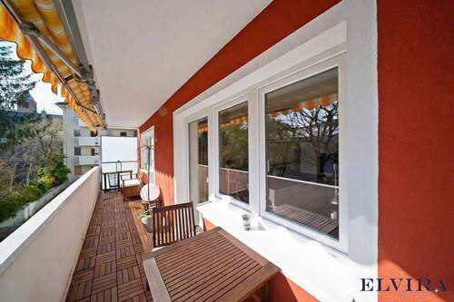 Balkon - 4 Zimmer Etagenwohnung in München