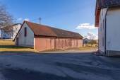 Schuppengebäude - 6 Zimmer Bauernhaus, Landhaus in Stühlingen / Mauchen