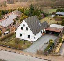 Charmantes Einfamilienhaus mit traumhaftem Garten in Süsel-Zarnekau