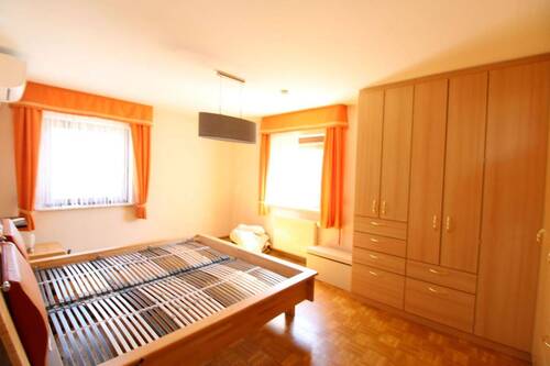 5 Schlafzimmer 2 EG - 