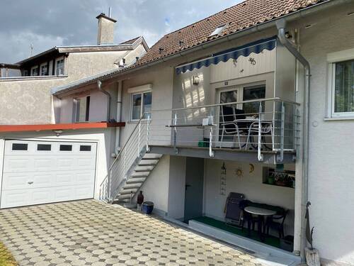 Außenansicht (IV).JPG - Mehrfamilienhaus, Wohnhaus mit 262,00 m² in Jestetten zum Kaufen