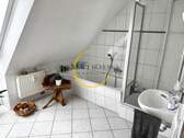 Maisonette: Badezimmer - 