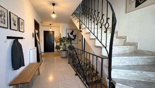 Flur - Einfamilienhaus mit 174,30 m&sup2; in Kempten zum Kaufen