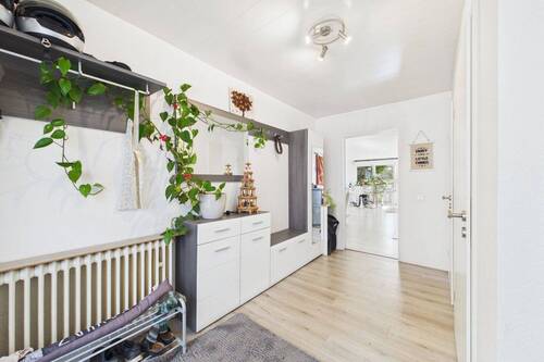 Diele - 4 Zimmer Bungalow zum Kaufen in Bönen