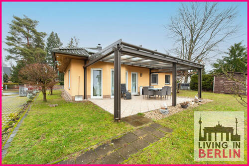 Hausansicht - Familienparadies - Bungalow mit Pool wartet auf Sie!