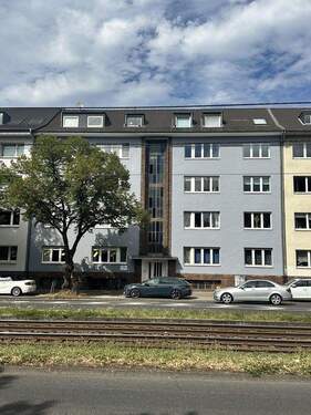 Aachener Straße 450 - Büroräume Wohnung in Köln-Braunsfeld von privat