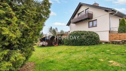 Garten 3 - 5 Zimmer Bauernhaus, Landhaus zum Kaufen in Hirzenhain