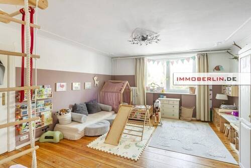 3 - Etagenwohnung mit 187,00 m&sup2; in Berlin zum Kaufen