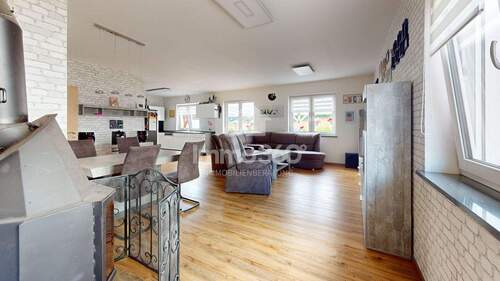 Zimmer 1 + Kamin - Einfamilienhaus mit 152,00 m² in Velten zum Kaufen