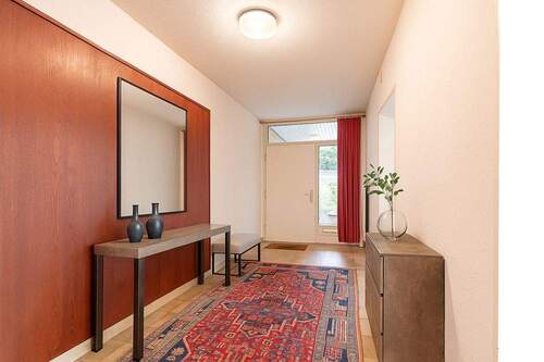 Eingang virtuell möbliert - 