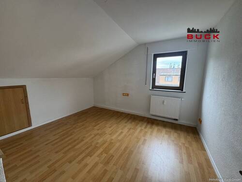 Zimmer - Etagenwohnung mit 120,00 m&sup2; in Geislingen an der Steige zur Miete