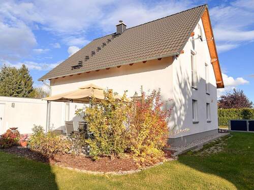 Einfamilienhaus Hinteransicht Großpösna - 