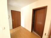 Flur - Etagenwohnung mit 48,30 m² in Plauen zur Miete
