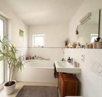 junge, helle 2-Zi-Whg. m. Wellnessbad u. Südbalkon - Unterhaching