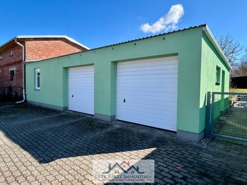 Doppelgarage - Einfamilienhaus mit 104,00 m&sup2; in Loitz zum Kaufen
