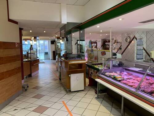 Blick Verzehrbereich zu Fleischer - 