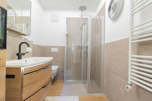 Badezimmer - Etagenwohnung mit 66,00 m² in Neustadt in Holstein zum Kaufen