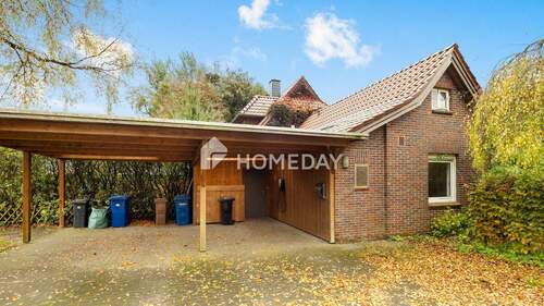 Außenansicht 3 - 3 Zimmer Einfamilienhaus zum Kaufen in Bad Zwischenahn