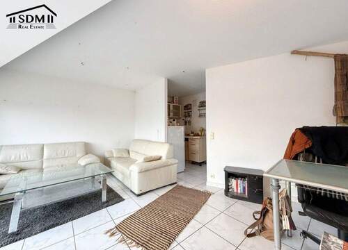 03_Wohnzimmer.jpg - 1 Zimmer Etagenwohnung in Graben-Neudorf