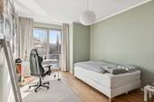 1. OG Zimmer Nr. 2 mit Balkon - 