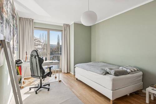 1. OG Zimmer Nr. 2 mit Balkon - 