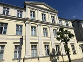 Bild 1 - Tolle 2 Zimmer- Wohnung in attraktiver Lage in Neustrelitz