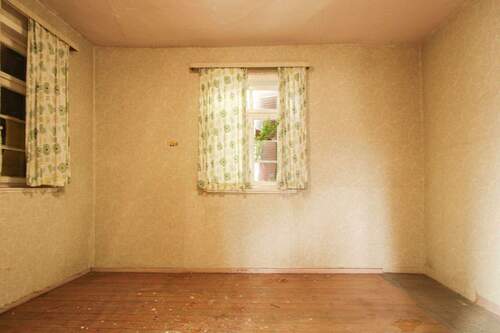 Zimmer 2 OG - Einfamilienhaus in Filderstadt zum Kaufen