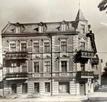 Leerstehendes wie sanierungsbedürftiges Wohn- und Geschäftshaus - Berlin Grünau