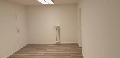 05579b15-0d61-4dde-ba5e-4635b7cc7c0d.JPG - 5 Zimmer Büro in Essen