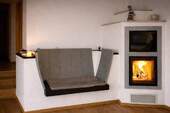 Holzofen mit Sitzbank - 