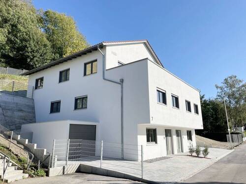 Nordansicht - 5 Zimmer Doppelhaushälfte zum Kaufen in Illerkirchberg