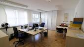 Bürofläche - Kleines Büro im ruhigen Hinterhof mit Parkettboden