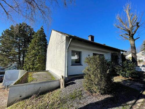 Vorderansicht - 6 Zimmer Reihenendhaus zum Kaufen in Fröndenberg/Ruhr