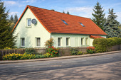 Titelbild.png - Geräumiges Einfamilienhaus mit großem Garten in Kitzscher
