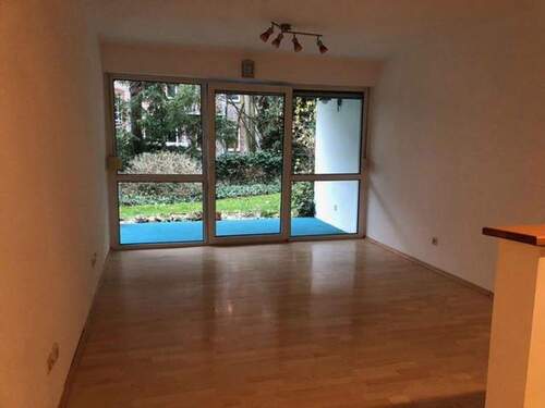 Wohn- Schlafraum - Etagenwohnung mit 35,60 m² in Nürnberg zum Kaufen