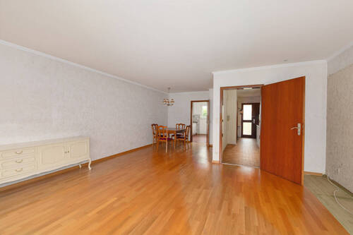 Wohnzimmer und Essbereich EG - 