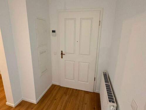 Eingangsbereich - 4 Zimmer Etagenwohnung in Jena