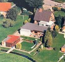 2 Häuser für mehrere Generationen auf einem grünen Grundstück in HH-Curslack - Viel Platz & Natur! - Hamburg / Curslack